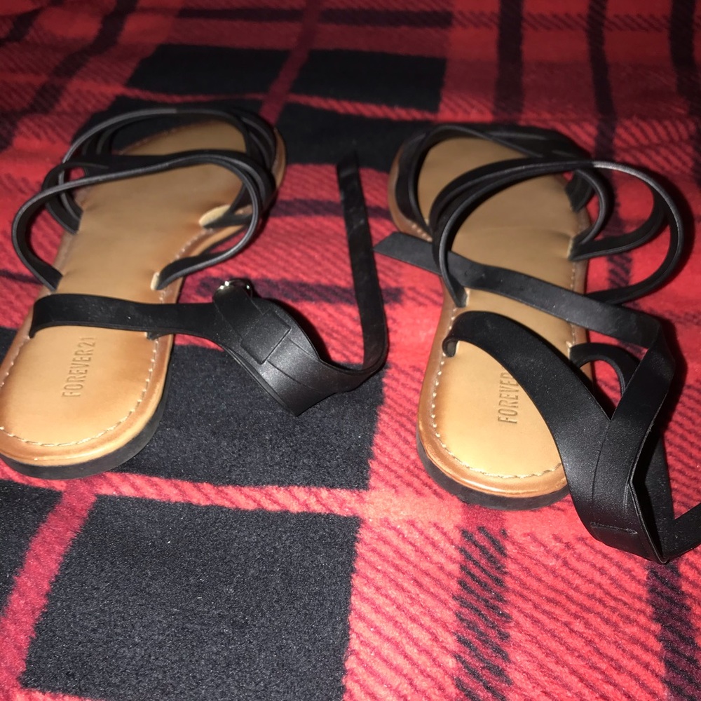 Forever 21 Sandals - Picture 4 of 4